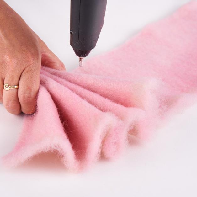 Lehner 100% Wool STYLIT Valentinstag Franzi Filz rosa Blumenstrauß DIY Lily Beelen Florist